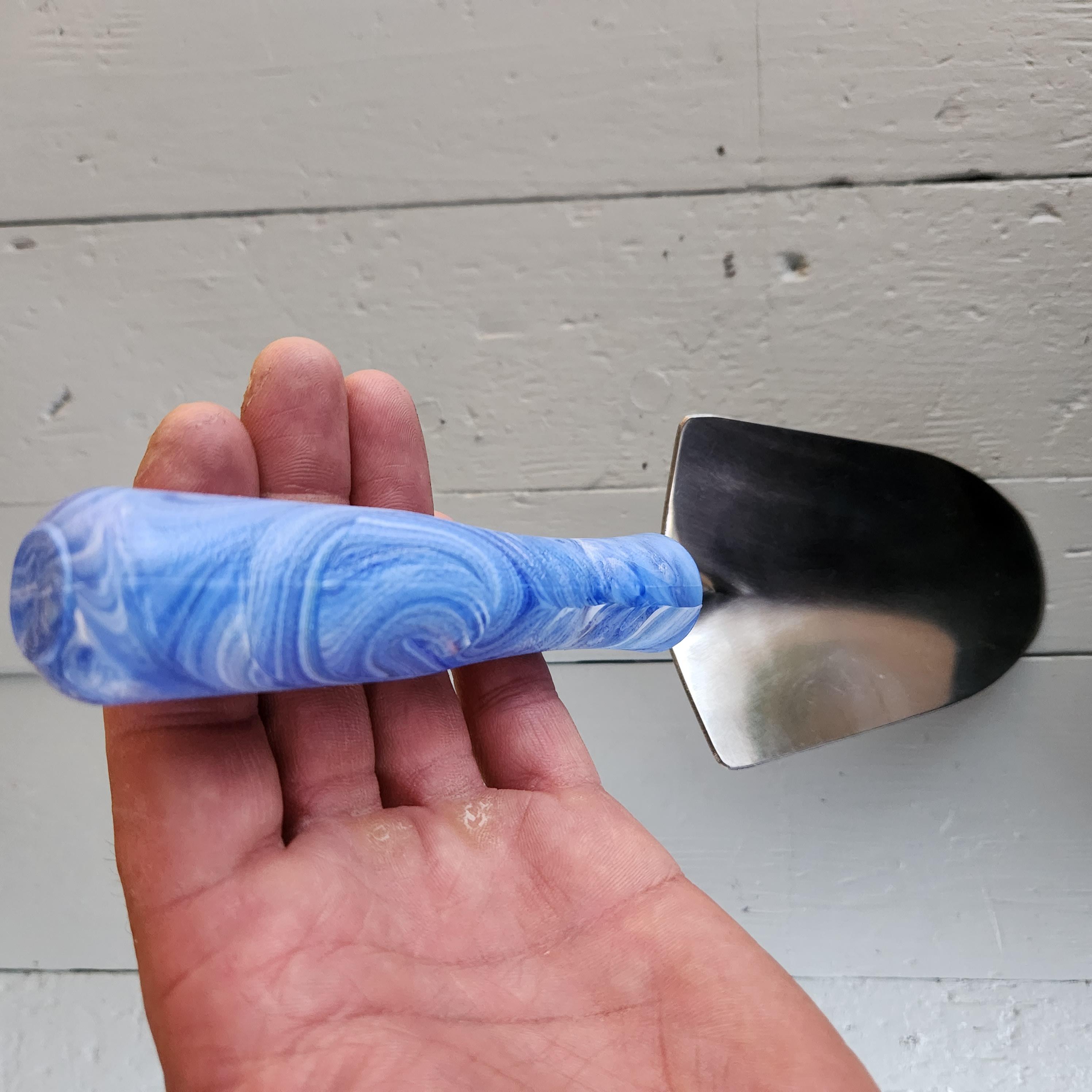 Ocean Plastic Planting Trowel - Navy Blue Marble