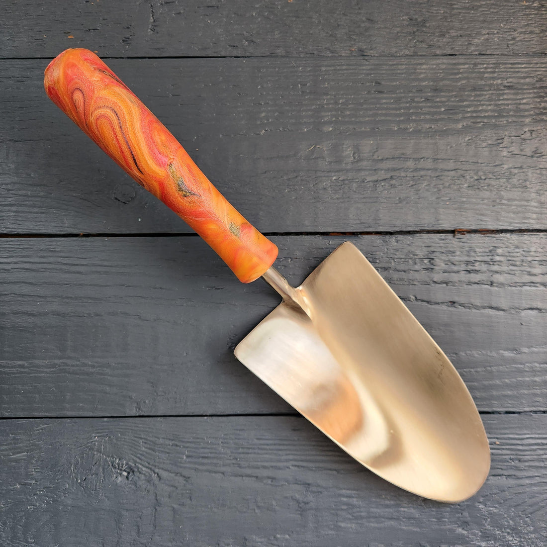 Ocean Plastic Planting Trowel - Red / Yellow Marble